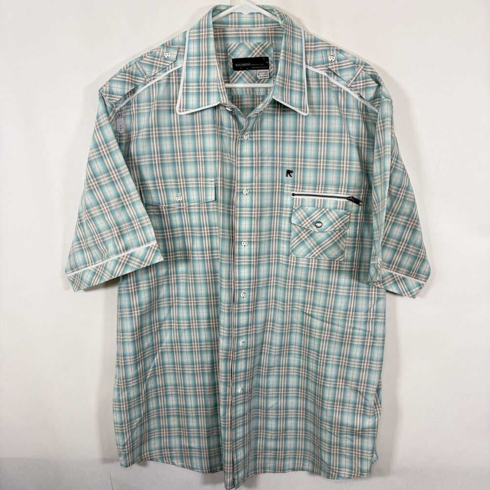 Rocawear Short Sleeve Button Up Shirt Mens Size XL Light Blue Gray Plaid Pockets
